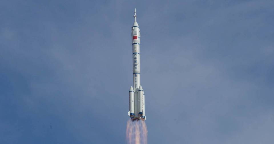 二十二号将满载货物上太空引发高度关注pg电子平台中国航天通告全球：神舟(图3)